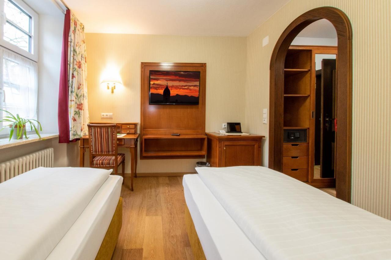 Post Hotel